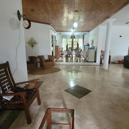 Villa Sea Sprays Hikkaduwa Exterior foto