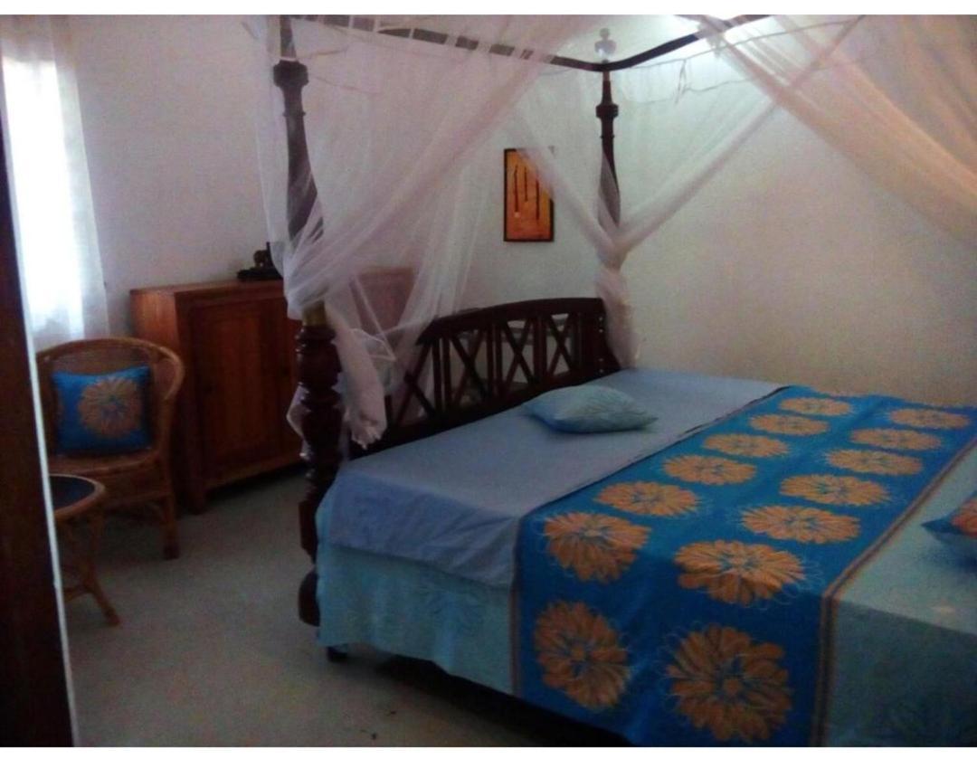 Villa Sea Sprays Hikkaduwa Exterior foto